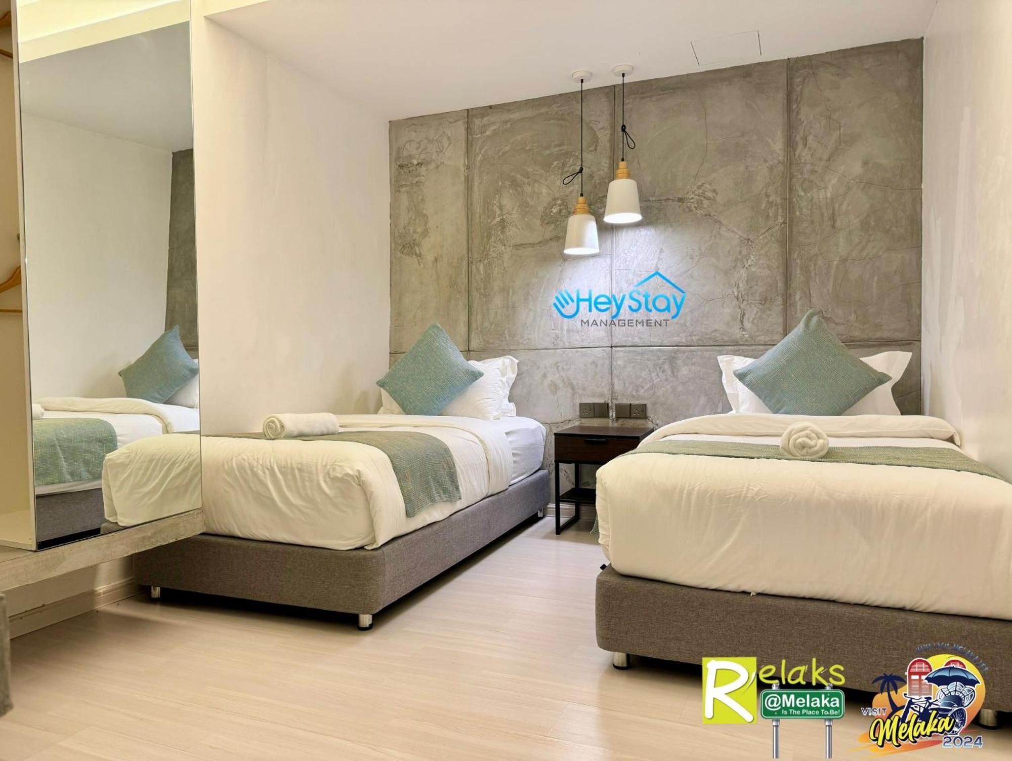 Modern Cave Guest House Walking Distance 5Mins To Jonker Малакка Экстерьер фото